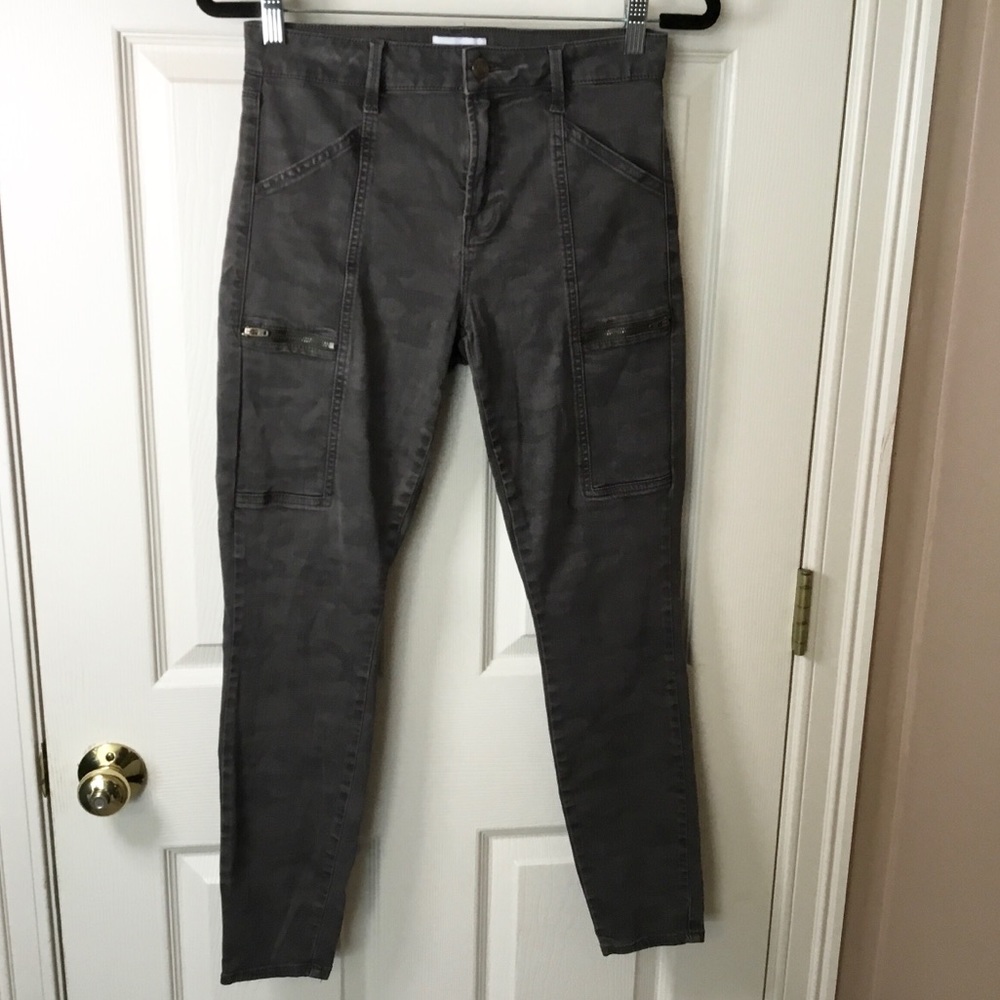 Pistola Hannah Camo Print Cargo Skinny Pants - 27